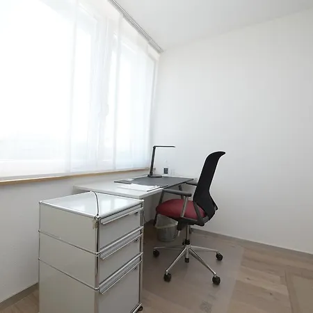 Q.c.m. Campus فندق