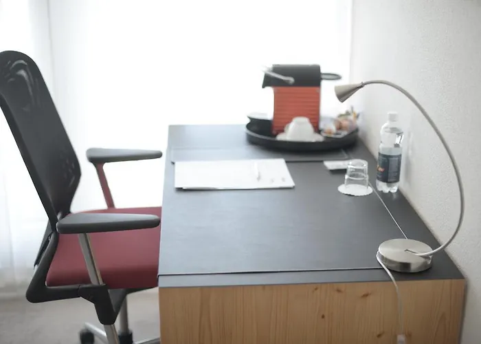 Q.c.m. Campus Hotell