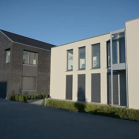 Q.c.m. Campus 3*