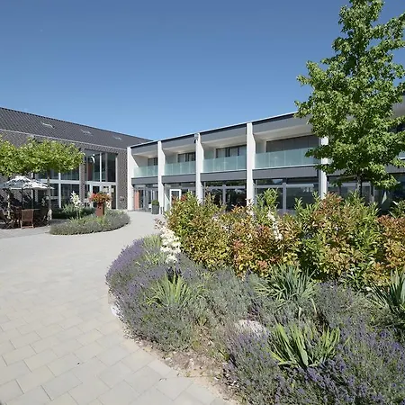 Q.c.m. Campus 3*