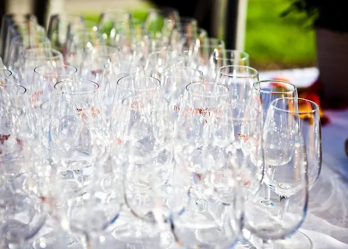 Q.c.m. Campus بلب